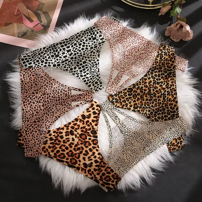 Sexy leopardová bezšvová tanga pre ženy
