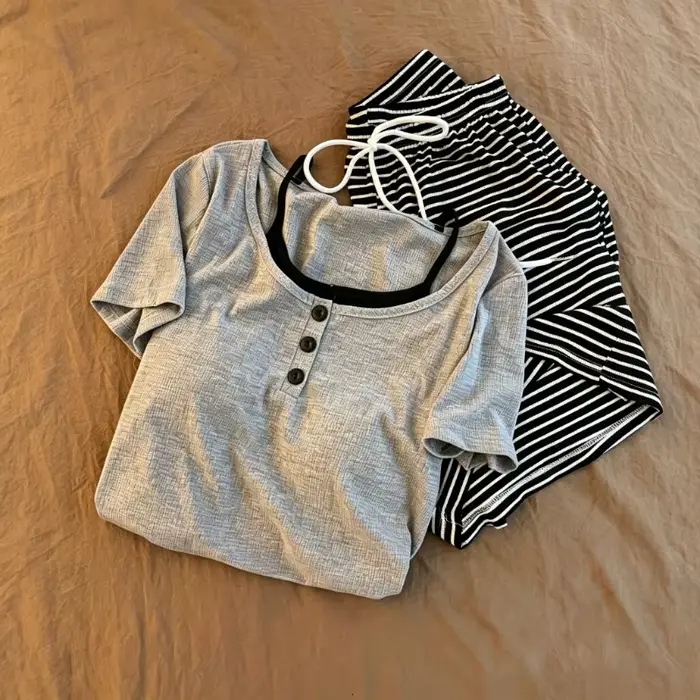 Módne vintage pruhované pyžamo set 2026, nové, s hrudníkom, krátkymi rukávmi, ležérne relaxačné oblečenie pre ženy, vnútorné oblečenie, nočné oblečenie, kórejský štýl