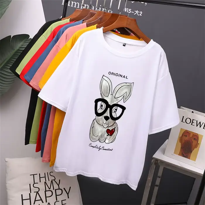 T-shirt Hirsionsan en coton 100% avec motifs peints à la main pour femmes, décontracté et adapté aux saisons estivales, idéal pour les occasions informelles et les cadeaux fantaisistes