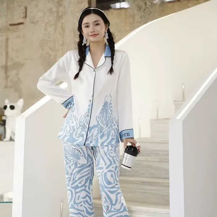 Štýlové dámske hodvábne pyžamo, 2-dielna sada Zebra Print, móda, dlhé rukávy, nohavice, oblečenie na spanie, domáce oblečenie, jar 2026