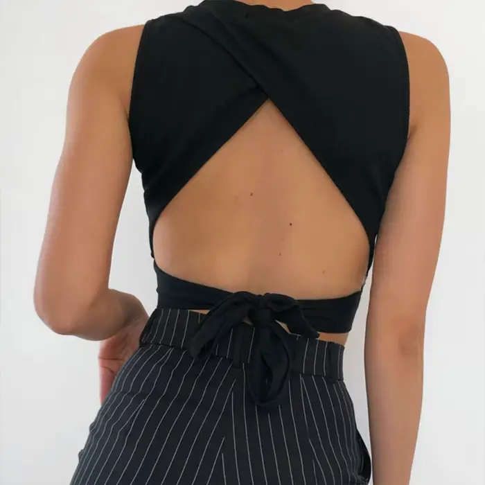 Sexy a ľahký ženský tielko z polyesterovej bavlny pre letné večery a príležitostné výlety