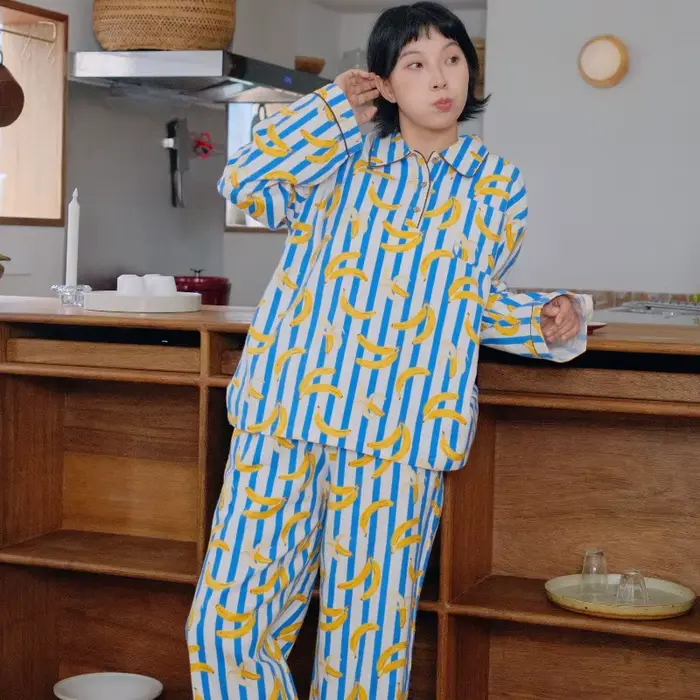 Pruhované banánové pyžamo nastaviť ženy roztomilé kreslené ovocie nočné oblečenie 100% bavlna dlhý rukáv relaxačné oblečenie 2 kusy jeseň Homewear Žena