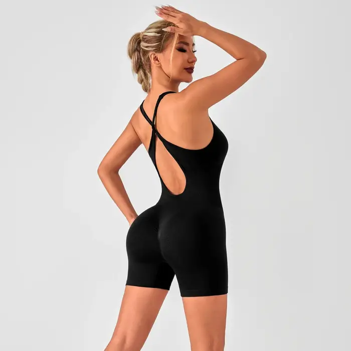 Body d'été vêtements de sport femme gymnastique sexy pour fitness fête shorts combinaisons salopette femmes yoga combi-pantalon barboteuses tricoté en polyamide et élasthanne style sportif junior printemps été
