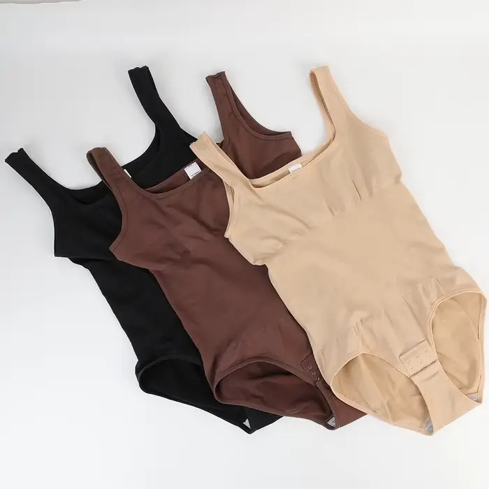 Vysoko kvalitné polyamidové a elastanové body pre ženy, ideálne pre siluetu sochárstvo a športový tréning po celý rok