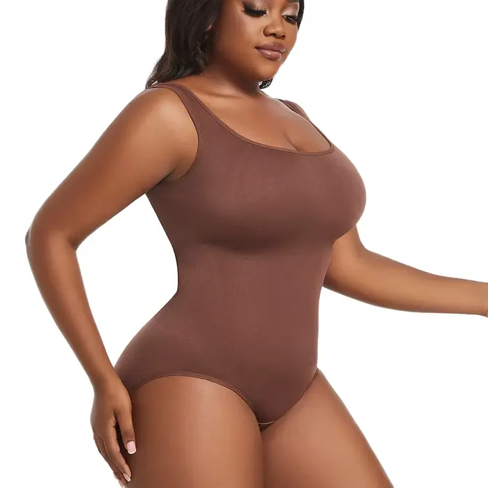 Vysoko kvalitné polyamidové a elastanové body pre ženy, ideálne pre siluetu sochárstvo a športový tréning po celý rok