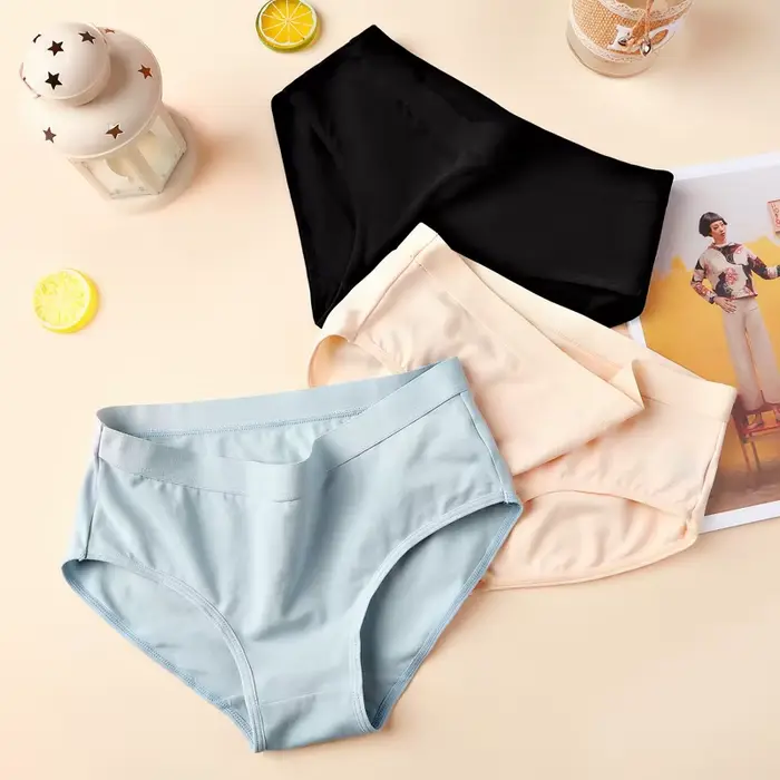 Culotte en coton et élasthanne Sweet. Bear pour femmes, culotte brève, taille moyenne, composition 95% coton, 5% élasthanne, confort absolu, pour toutes les occasions, cadeau idéal