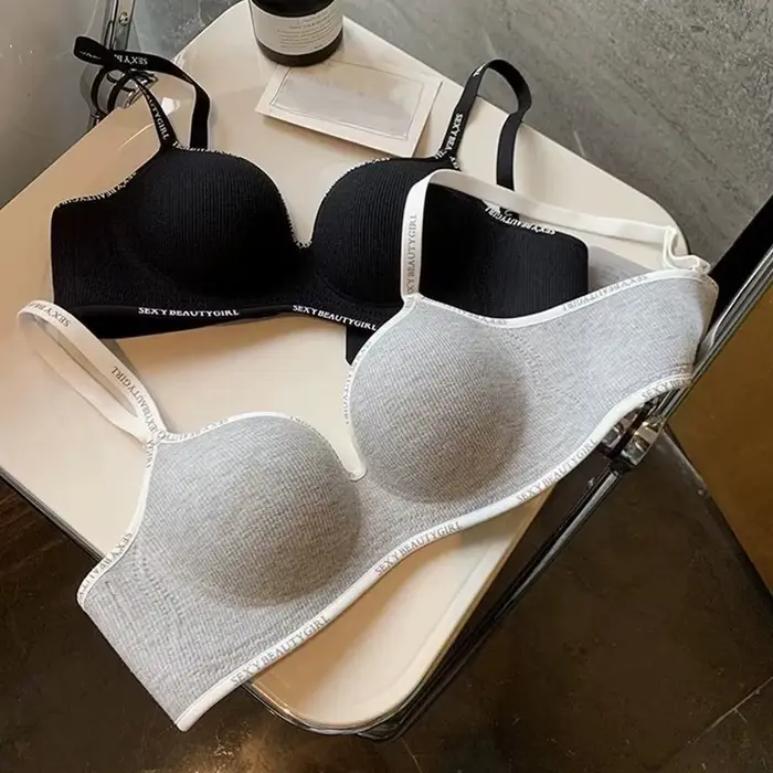 Bezdrôtová push-up podprsenka pre malé prsia, pohodlná, neviditeľná, bezšvíková, s 3D podložkami, podporou a bočnou podprsenkou