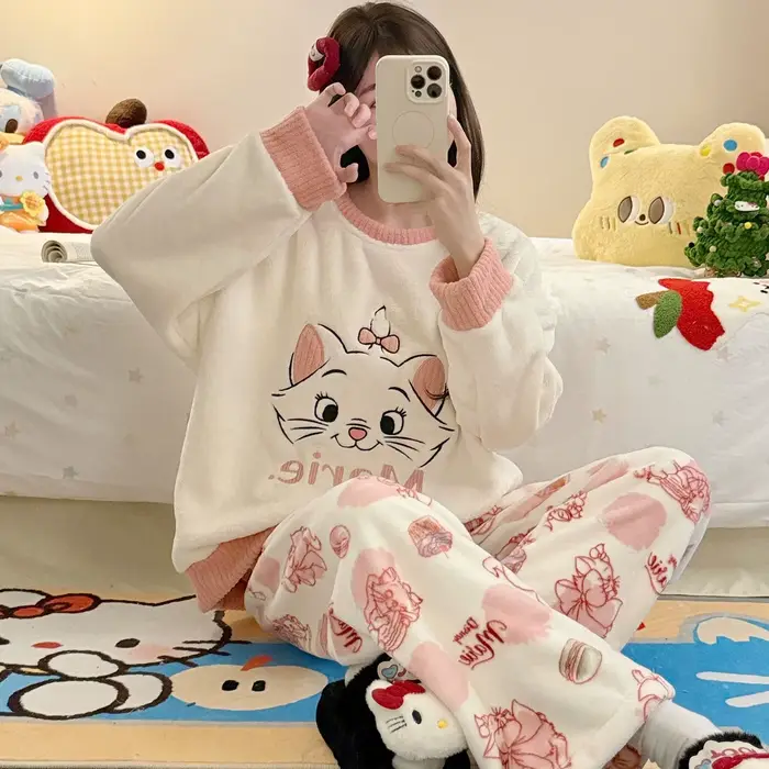 Nouveau Marie chat pyjama ensembles pour femmes chaud en peluche hiver pyjamas Homewear épais corail
