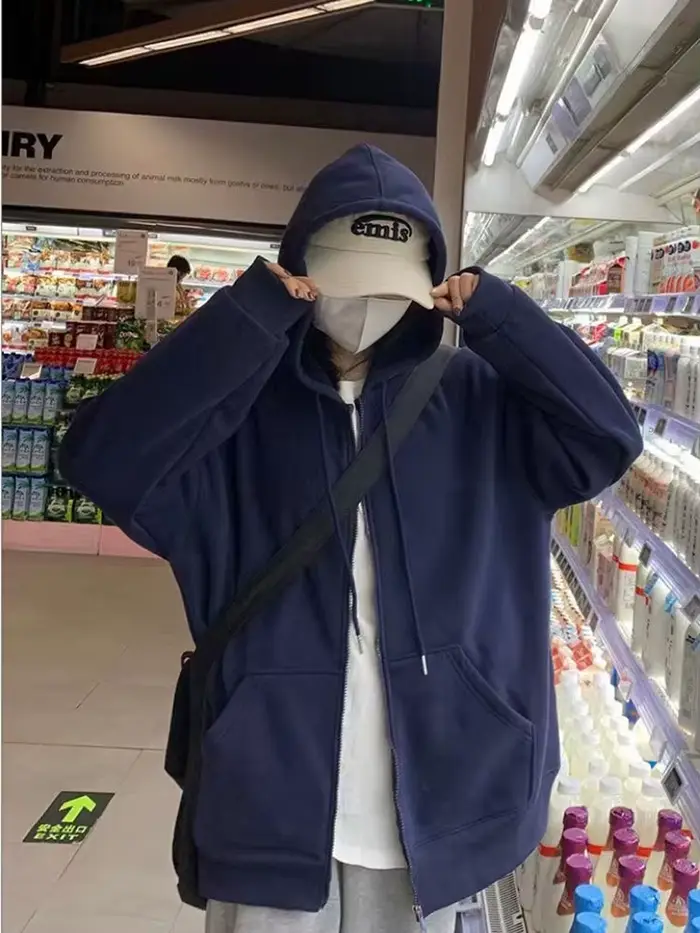 Dámska mikina s kapucňou na zips s dlhými rukávmi