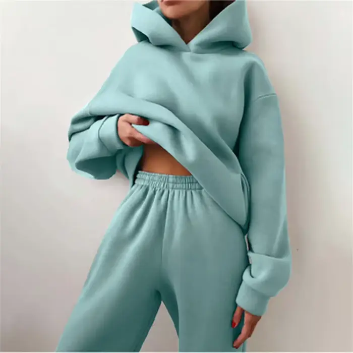 Ensemble de pull à capuche et pantalon cargo uni pour femme, style streetwear, idéal pour les activités sportives et les journées d'automne