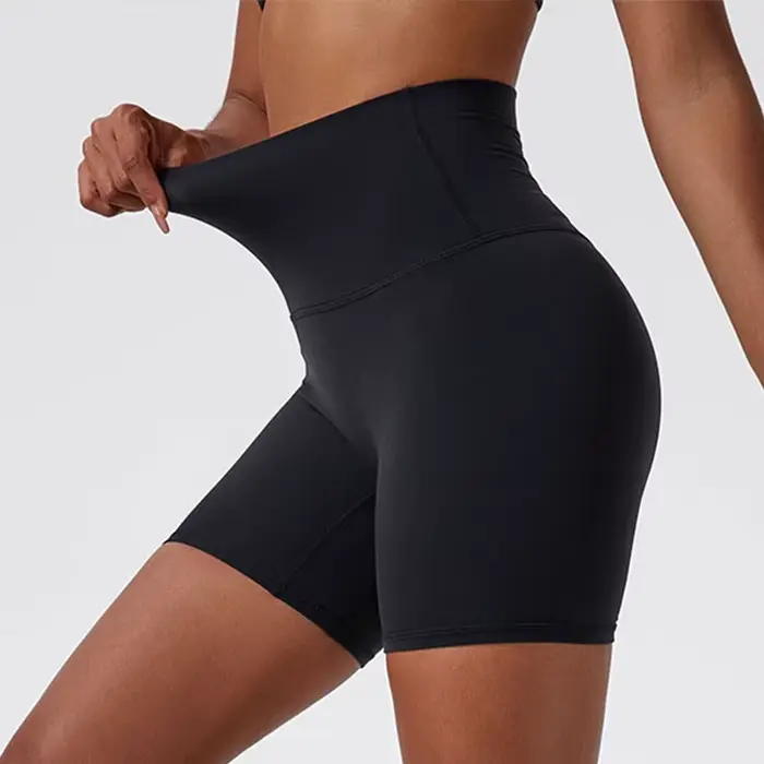 Vêtements de yoga en tissu super doux pour l'été, shorts de sport push-up pour femmes, leggings de s