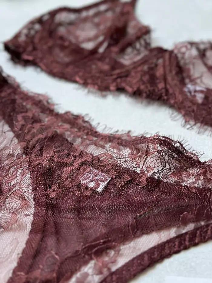 Sada spodnej bielizne Belamimi 2 kusy v priehľadnej čipke, s otvorenými detailmi, pre ženu, štýl čistej túžby, jemné a romantické, podprsenka a sexy nohavičky