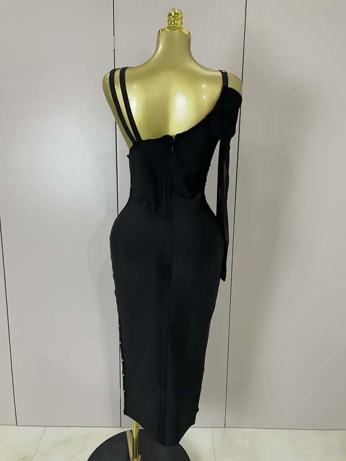 Elegantné a elegantné šaty z polyesteru a elastanu pre ženy, sexy štýl a klub, pre večery a nočné akcie