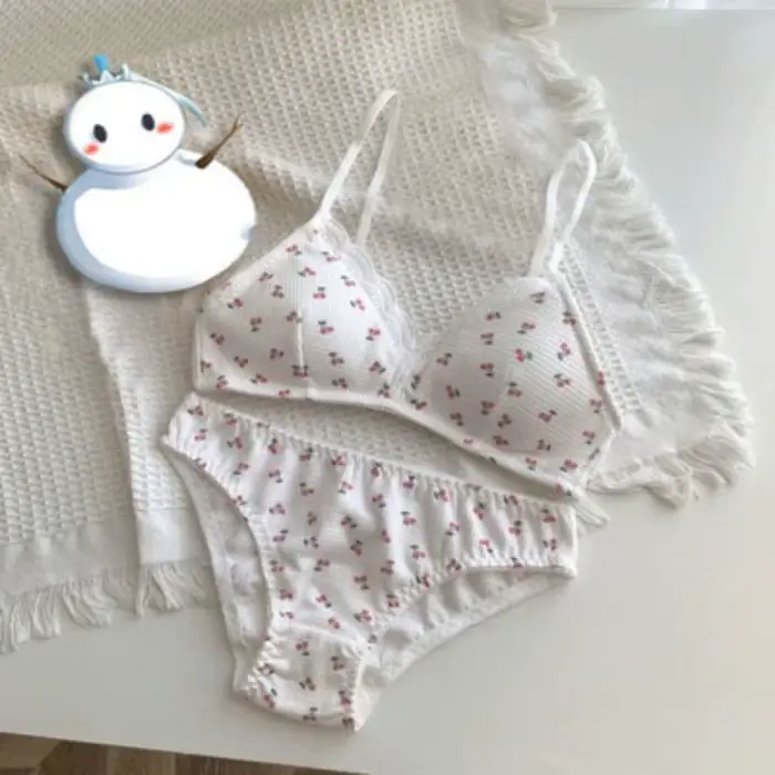 Ensemble soutien-gorge Cerise Fraise en élasthanne et polyester pour femmes, motifs floraux, trois quarts tasse, sans fil, Moyisu, occasions spéciales