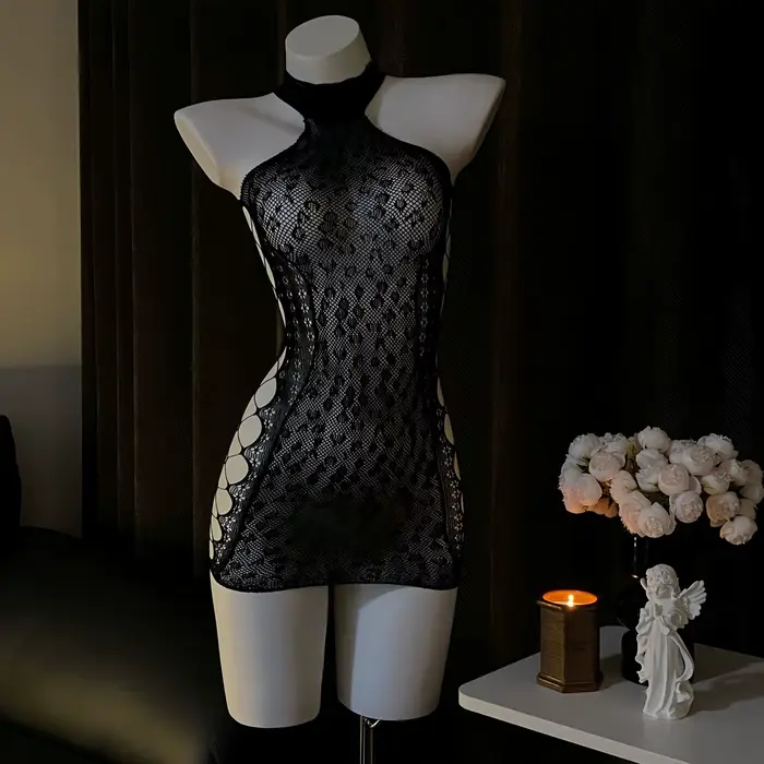 Sexi čierne čipkované body pre ženy – Priehľadné teddy s výstrihom a bočnými viazaniami