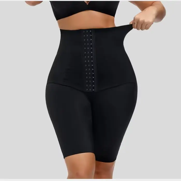 Ceinture formative pour femmes avec soulèvement des hanches et contrôle de l'abdomen en coton et nylon pour une silhouette élancée et tonique occasions spéciales
