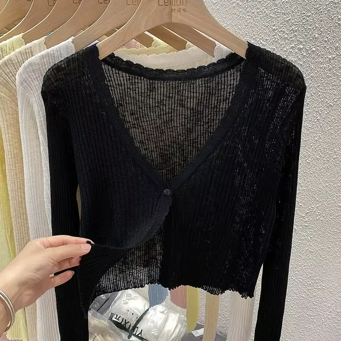 Pastelový krátky cardigan pre ženy