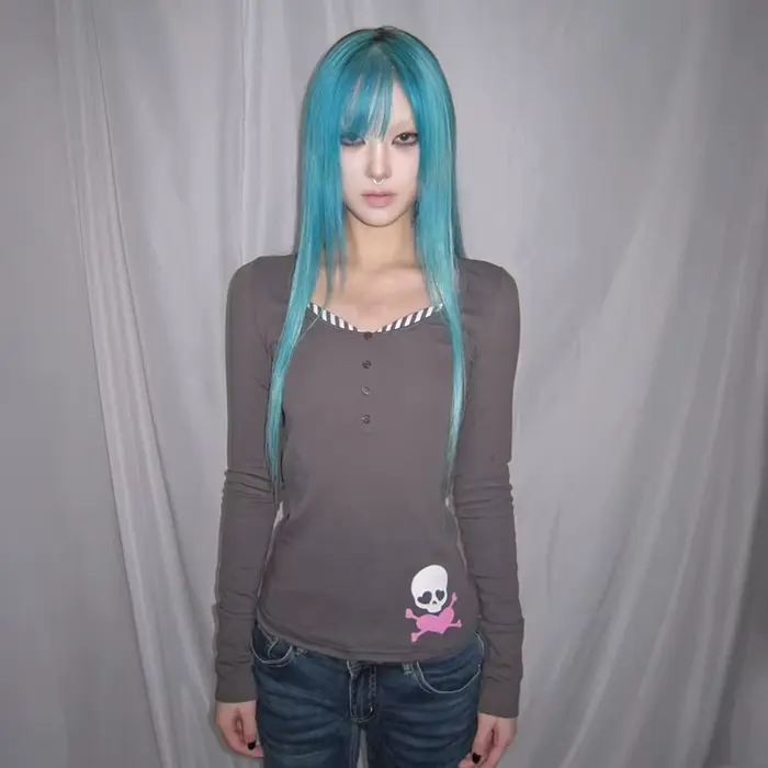 Karrcat Trashy Y2k T-shirt imprimé crâne Grunge esthétique faux deux pièces hauts Vintage années 200