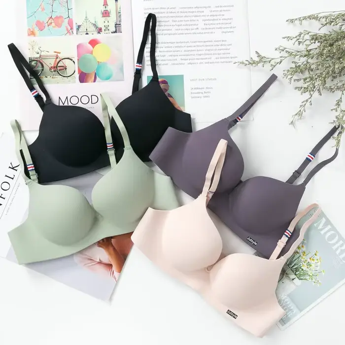 Soutien-gorge en soie glacée pour femmes, Bralettle Sexy sans couture, Push Up, Lingerie sans fil, une pièce, bonnet AB, bretelles réglables, couleur bonbon