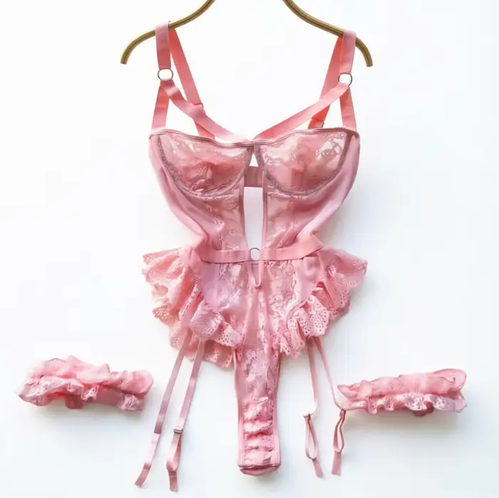 Erotická spodná bielizeň sada podprseniek pre ženy čipka podväzok Lingerie intímne 2025 podprsenka s kosticami a
