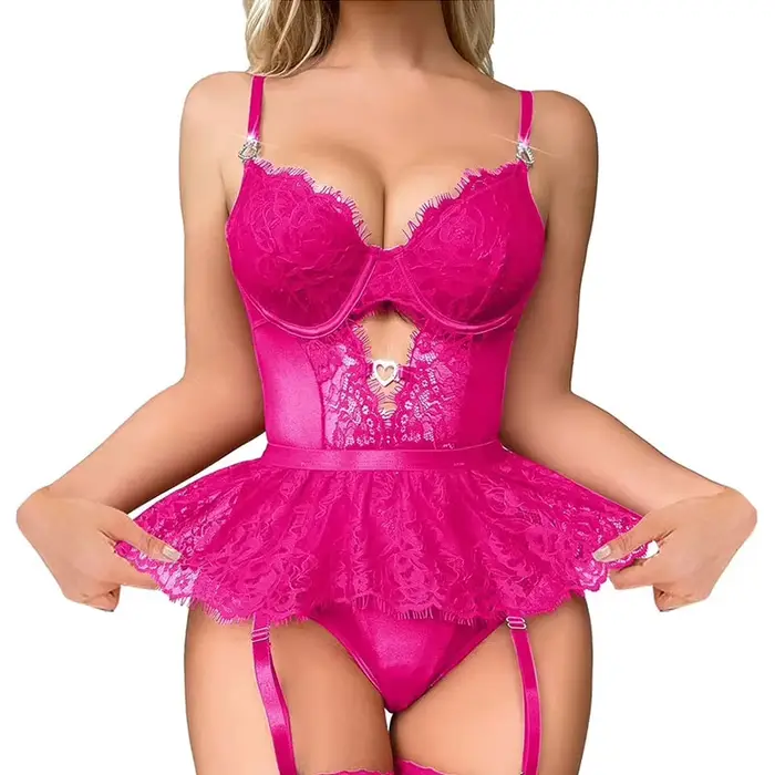 Combinaison Sexy à bretelles en dentelle, col en v, slim, transparent, pyjama pour femmes, Lingerie érotique, Catsuit, dos nu, body ajouré