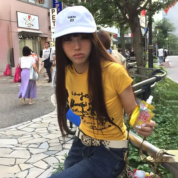 Karrram japonské Y2k písmenové tričko Vintage Harajuku krátky top Trashy 2000s štýl s krátkym rukávom