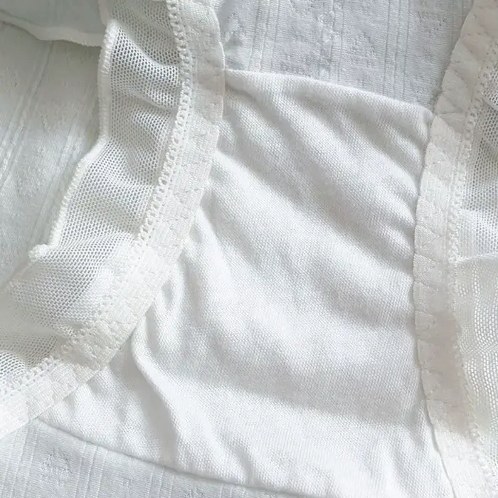 Vysoko kvalitné hodvábne polyesterové nohavičky s čipkou pre ženské pohodlie a eleganciu všetky špeciálne príležitosti