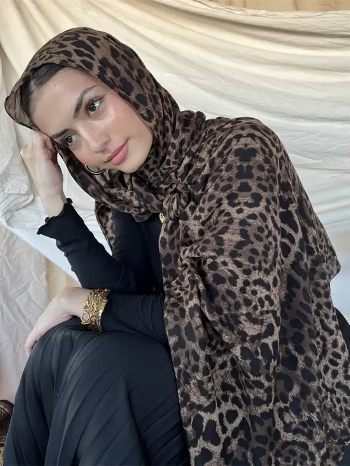 1 kus Ramadánový hidžáb s leopardím vzorom