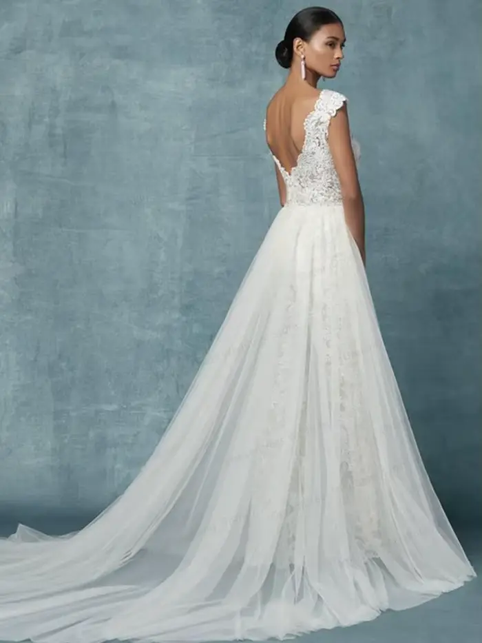 Robe de mariée dos nu avec appliques polyester élégante pour femmes occasions spéciales sans manches col en V