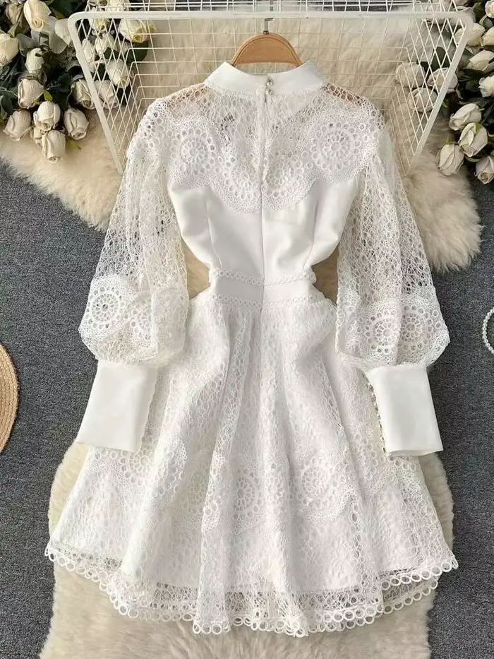 Robe blanche en dentelle ajourée pour femmes, Vintage, broderie de fleurs, col montant, manches long