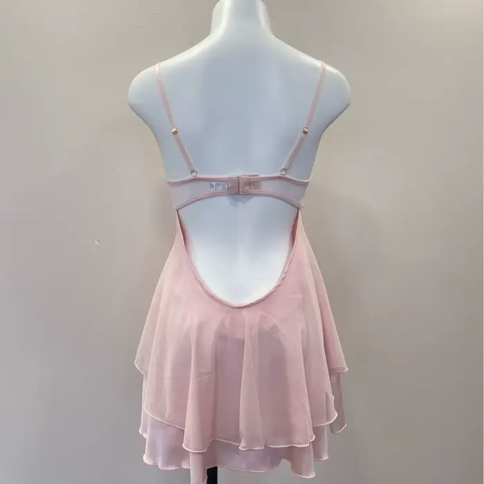 Chemise de nuit en simili soie sexy pour femmes sans manches courte mini robe de nuit élégante pour les nuits chaudes d'été occasions spéciales