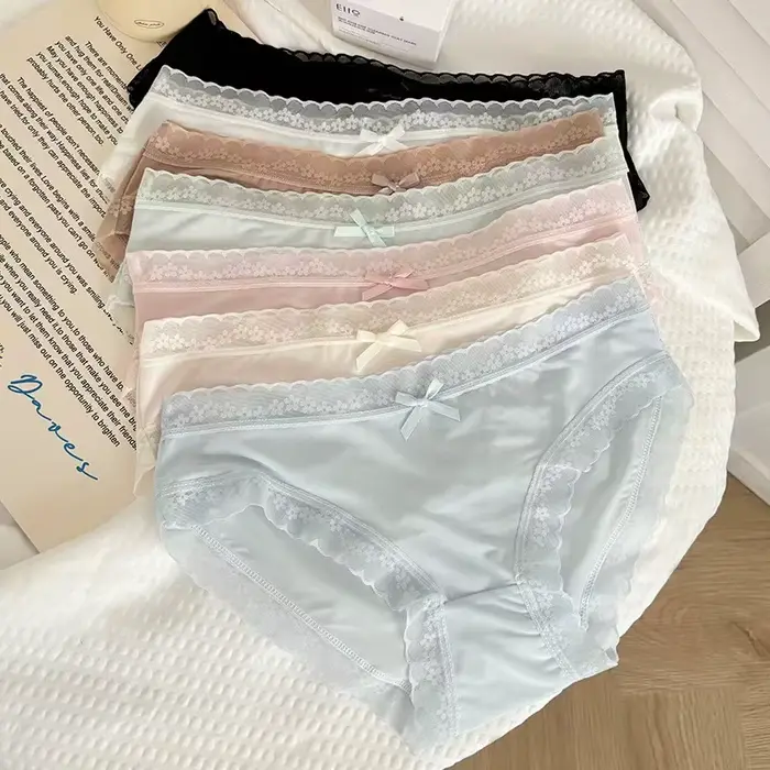 3-dielne dámske nízke nohavičky Sexy čipka rýchloschnúce slipy bezšvové jednofarebné tangá