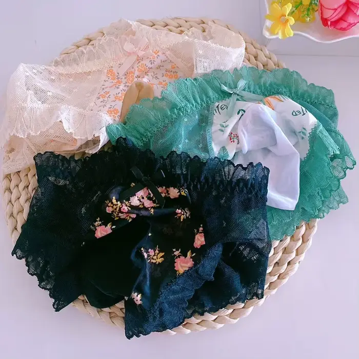 Culotte Érotique À Volants Dentelle Florale Transparente Pour Soirées Romantiques Fêtes Privées Occasions Spéciales
