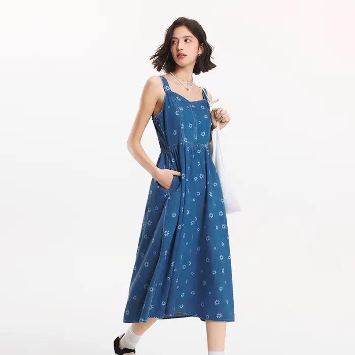Robe Salopette en Jean Semir pour Femme – Nouvelle Collection Été 2025 – Style Ludique Imprimé Intég