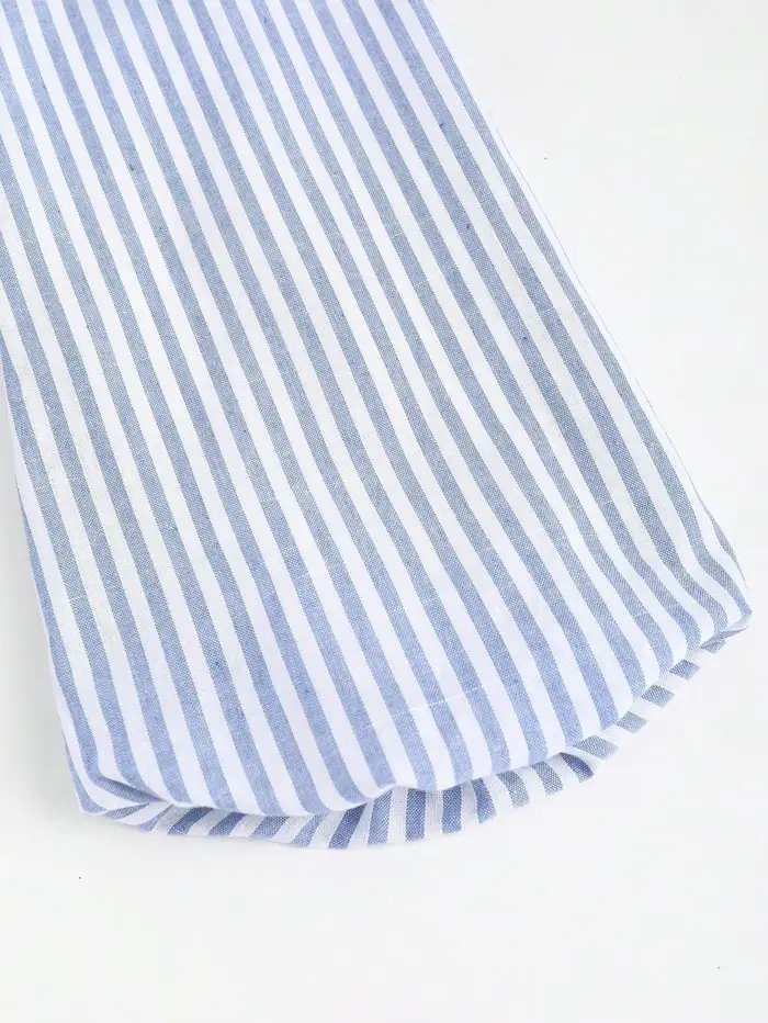 Chemise à manches bouffantes avec nœud à nouer rayé