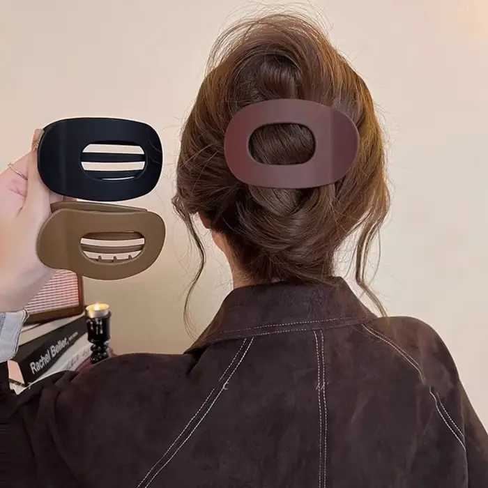 Pince à cheveux ovale pour femmes, nouveau Design léopard mat incurvé plat, Barrettes de coiffure en