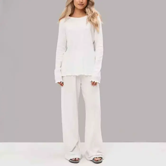 Elegantný pyžamový set s dlhými rukávmi pre ženy