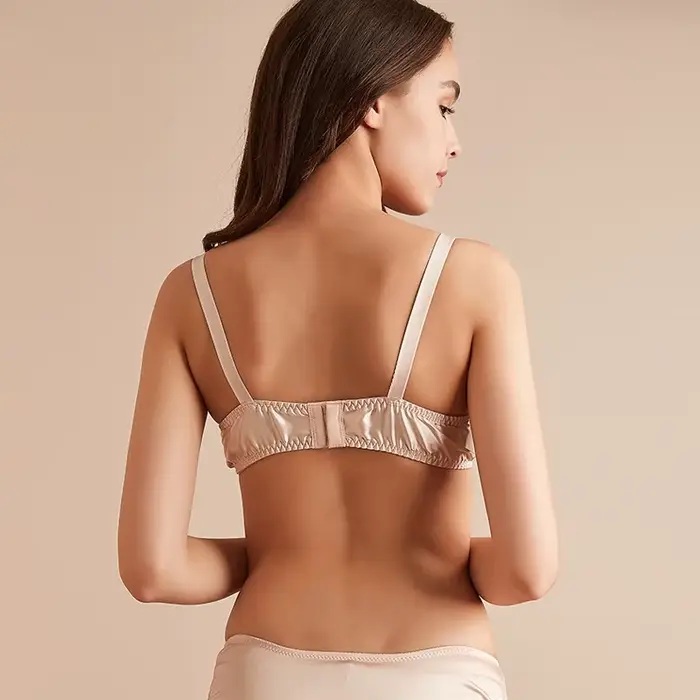 Sexy polyesterová a hodvábna podprsenka bez podšívky pre ženy špeciálne príležitosti spodná bielizeň Elegant