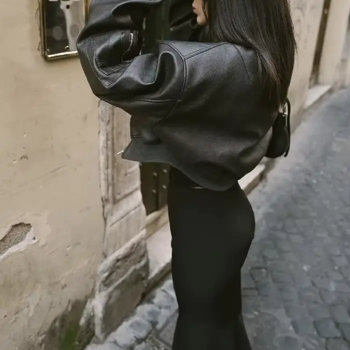 Dámska Y2K PU kožená bunda s rebrovaným V-výstrihom