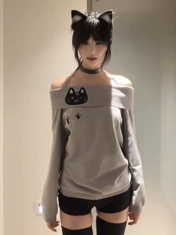 T-shirt à manches longues pour femmes, haut court basique serré, t-shirts gris sans bretelles, brode