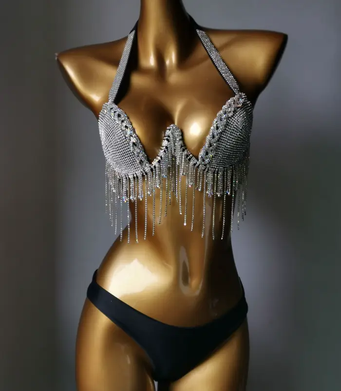 Krištáľové bikiny s tyčinkou
