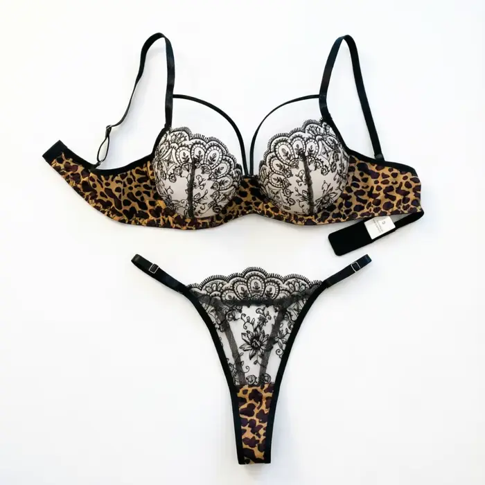 Sexy podprsenka a nohavičky z polyesteru a elastanu s leopardom a kvetinovými motívmi pre špeciálne príležitosti pre ženy