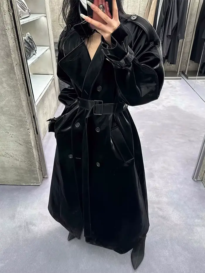 Lautaro jarenná a jesenná extra dlhá nadrozmerná cool reflexná lesklá čierna lakovaná koža Trench kabát pre ženy