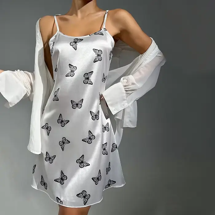 Hodvábna nočná košeľa pre ženy vzor motýle znížiť nízke čerstvé letné elegantné nočná košeľa domáce pyžamo príležitostné použitie