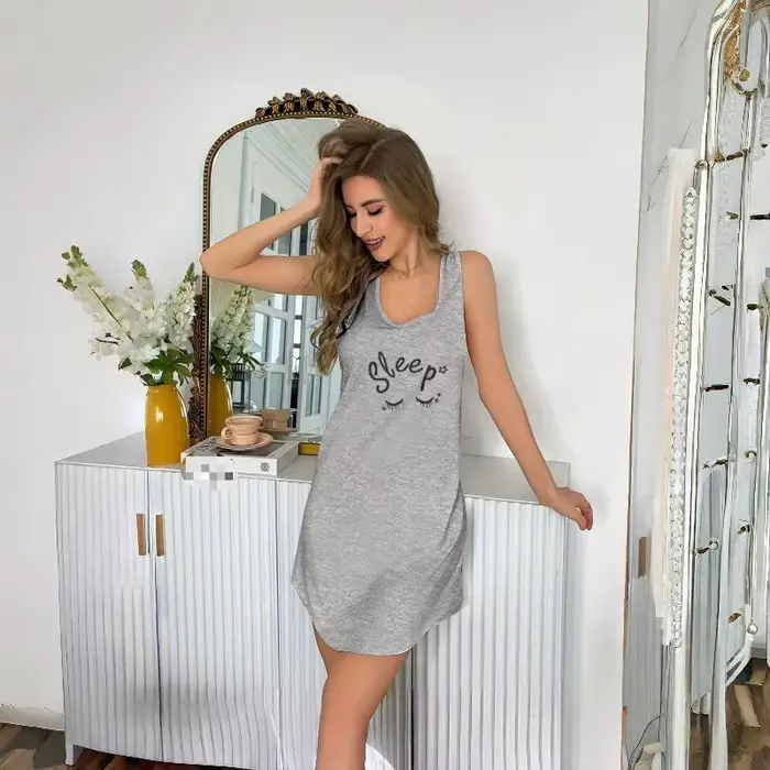 Dámske bez rukávov nočná košeľa s tlačenými listami, mlieko hodvábne košieľka, sexy domáce oblečenie, relaxačné oblečenie, spodná bielizeň krátky pre pohodlie