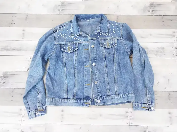 Personalizovaná džínsová bunda s pani Pearl