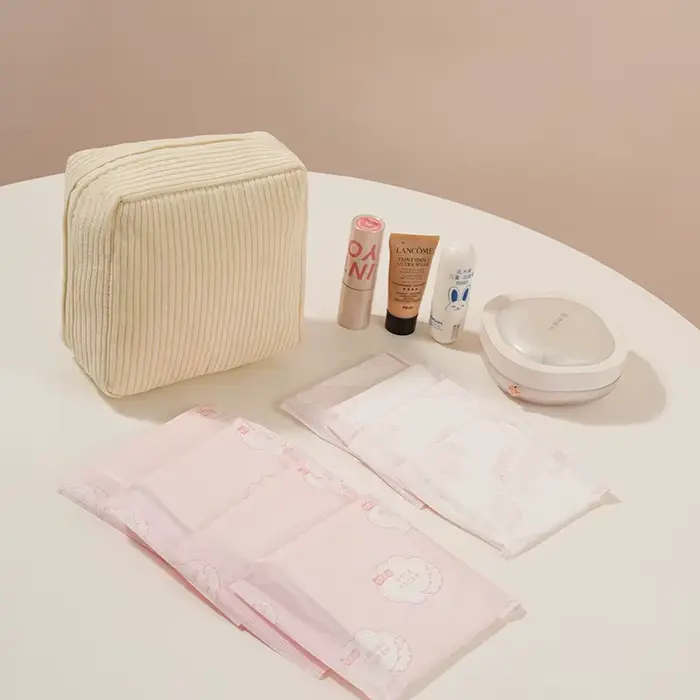Trousse de maquillage en tissu de haute qualité pour adolescentes et femmes, sac de rangement multifonctionnel pour voyages, sports et occasions spéciales