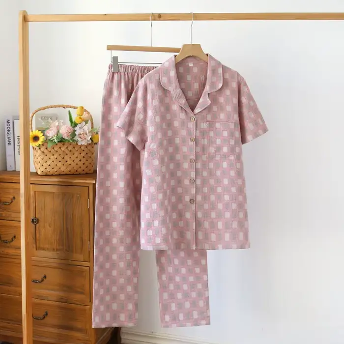 Pyjama en coton basique pour femme, plaid, manches courtes, confort maximal pour les nuits chaudes et détentes printanières