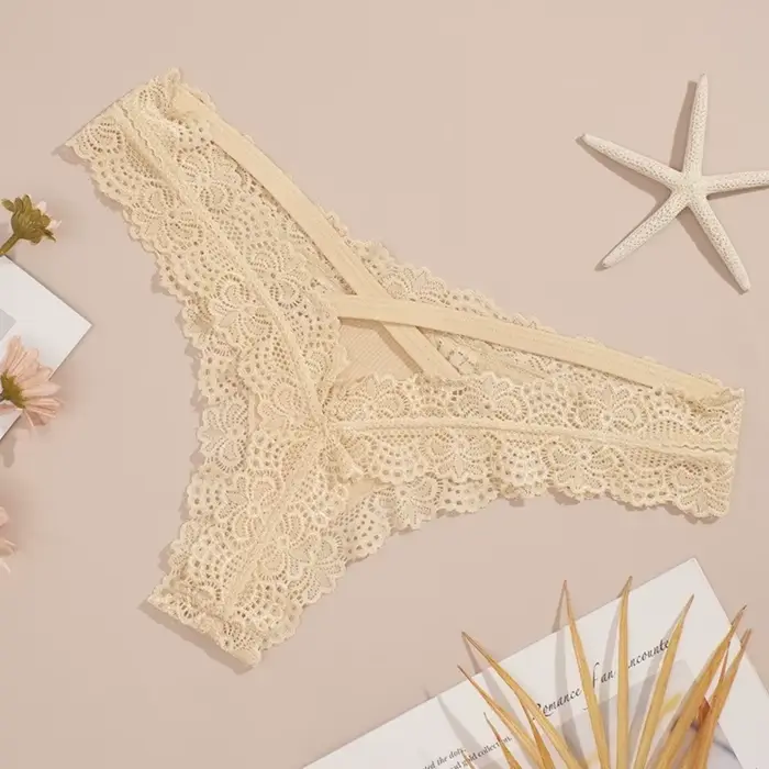Bezšvíkové nízke pás Polyester čipky nohavičky pre ženy pohodlie a elegancie špeciálne príležitosti