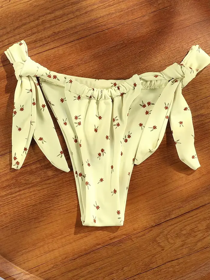 Bandeau Bikini Žena 2025 Pouličný štýl Polyester Elastan Tlačené kvety Príležitosti Pláž Dovolenka Párty Bazén